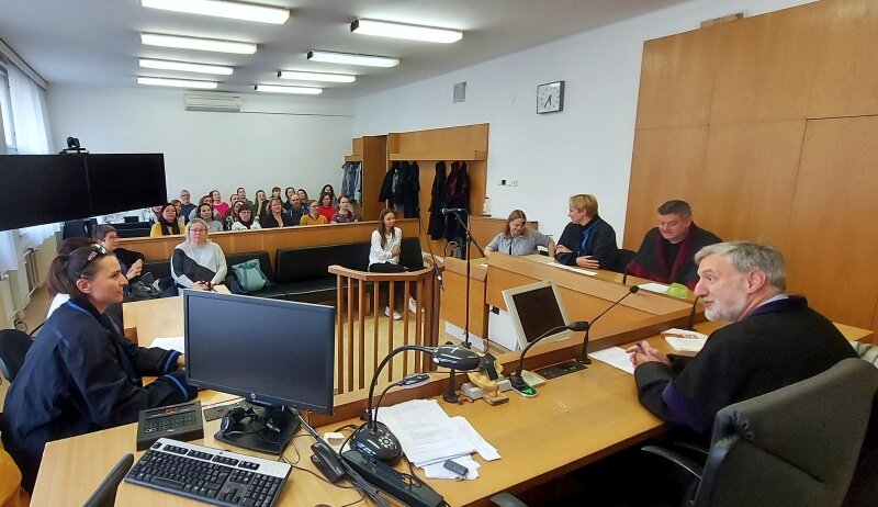 Práva obětí trestných činů rostou. Na to, co se stalo, však myslí každý den