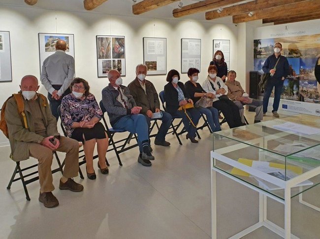 Speleologové pozvali největší kapacity z oboru do Broumova 