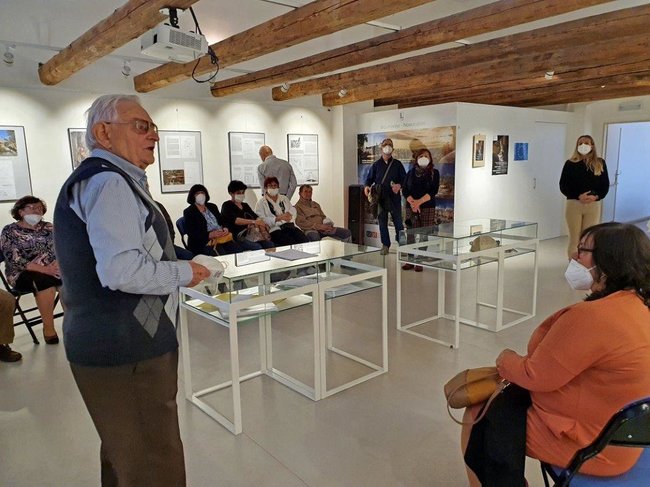 Speleologové pozvali největší kapacity z oboru do Broumova 