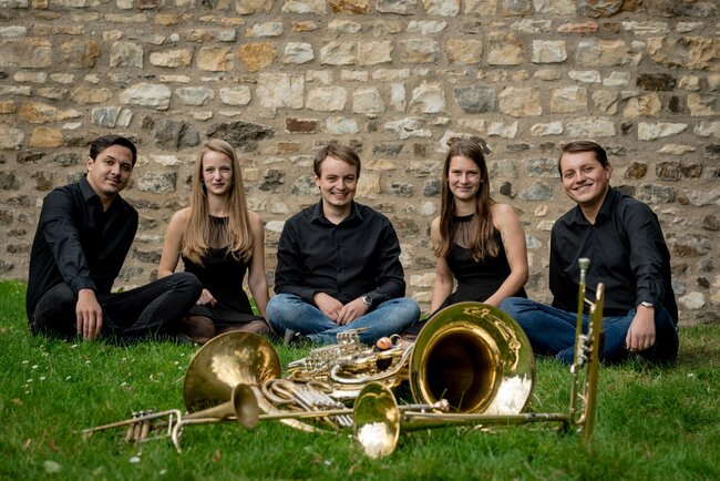 Festival Za poklady Broumovska představí mladý žesťový kvintet 