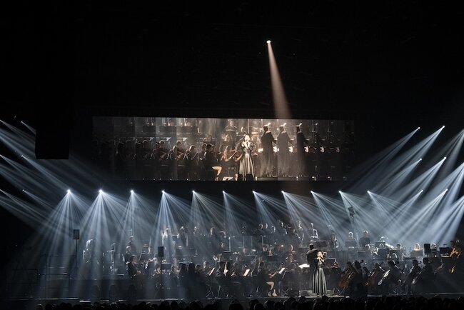 Police Symhony Orchestra zaplnili hokejovou halu