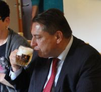 Broumov navštívil bývalý předseda vlády Jiří Paroubek