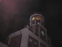 Adventní neděle v Polici nad Metují ve znamení dětského odpoledne v sále Pellyho domů, ohnivé show a rozsvícení vánočního stromu na náměstí