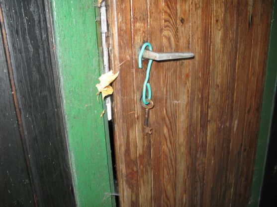 Policisté na Broumovsku vyšetřují řadu vloupání a krádeží