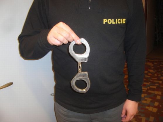 Policie za poslední dny eviduje pět oznámení o vloupání a krádežích na Broumovsku