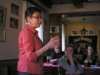 Socioložka Jiřina Šiklová přednášela v Šonově o Rathovi a o kradení v Česku, ale i ve světě 
