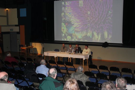 Broumovská veřejnost se dozvěděla o důsledcích průzkumu ložisek plynu a o protestech