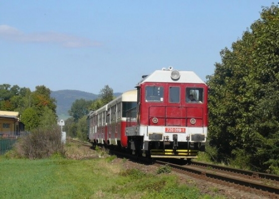 Na trase Teplice nad Metují - Trutnov nepojedou pět dní vlaky