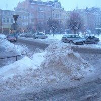 Počasí aktuálně: ledovka a padající sníh ze střech