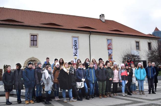 Žáci ZUŠ Broumov navštívili výstavu světoznámého malíře Františka Kupky