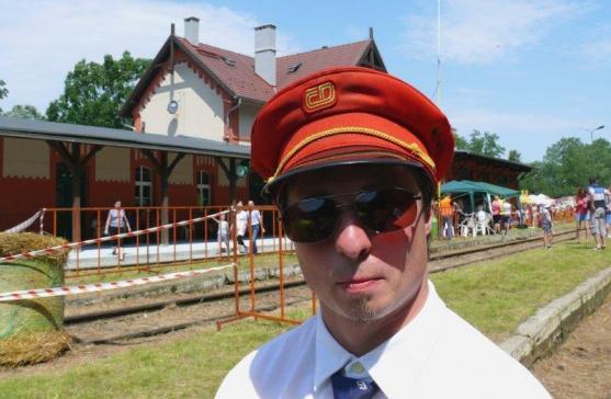 Broumováci opět závodili v Polsku na ručních drezínách