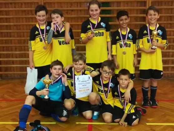 První zimní úspěch fotbalistů Slovanu. Starší přípravka třetí ve Vamberku 