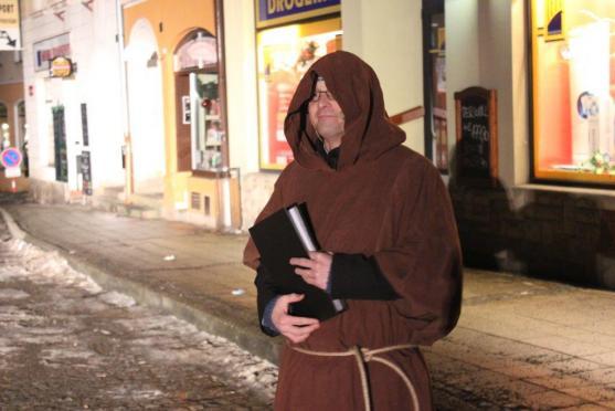 S Vánocemi se Broumov rozloučil tříkrálovým průvodem