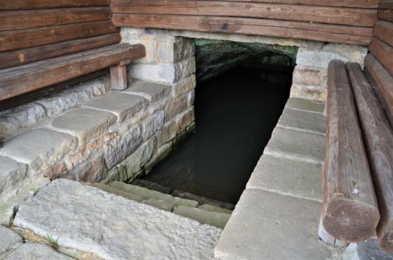 Od pramene k prameni kolem vody Metuje