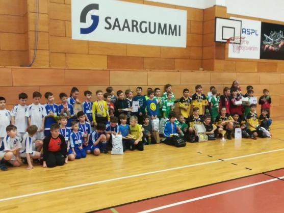 Tým starší přípravky Slovanu Broumov vyhrál turnaj v Hronově 