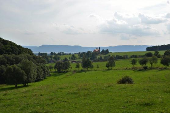 Z Broumova přes Rožmitál k prvohorním sopkám Javořích hor