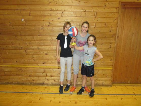 Broumovský volejbal si vychovává mladou generaci. Děti jsou však vedeny ke sportovní všestrannosti