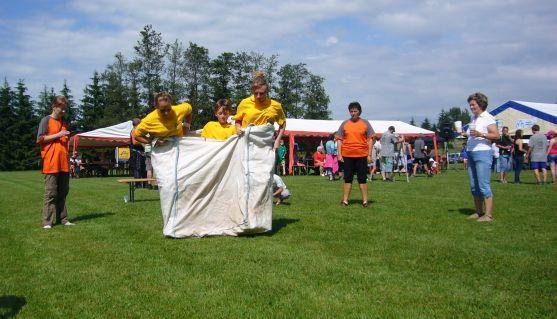 Božanov zvítězil v Malém letním dovádění