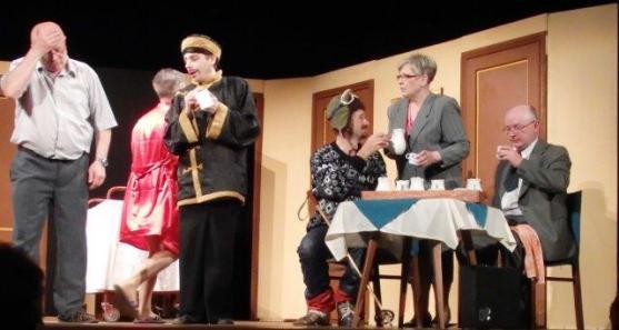 Meziměstští divadelníci se loučili se svou úspěšnou komedií Peklo v hotelu Westminster