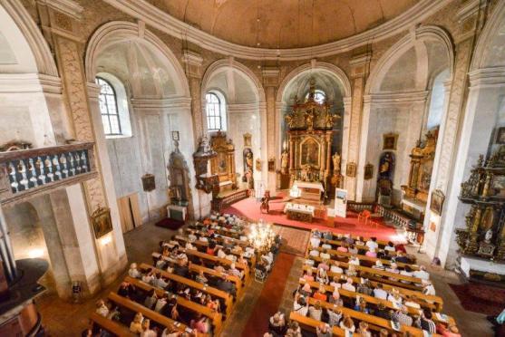 V Otovicích hrál jeden z nejvýraznějších českých violoncellistů mladé generace Ivan Vokáč 