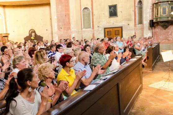 V kostele sv. Anny ve Vižňově vystoupilo Kubelíkovo trio 