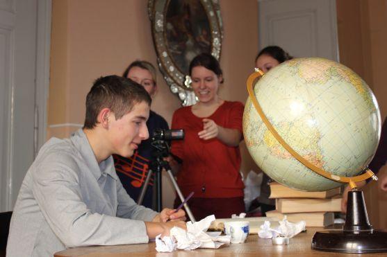 Studenti broumovského gymnázia si zahráli na filmaře