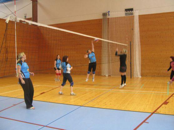 Volejbalový Zimní pohár má za sebou první kolo. O vítězi se rozhodne koncem února