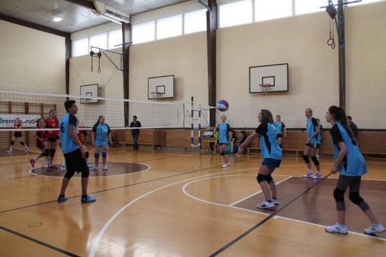Broumovské volejbalové naděje zatím sbírají zkušenosti