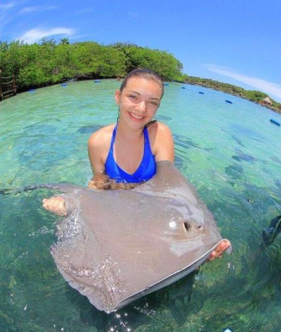 Zpěvačka a herečka Nelly žila s indiány 