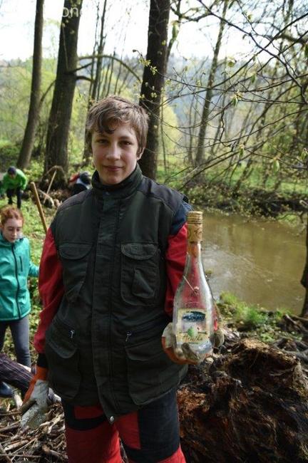 Lotři zachraňovali velryby 