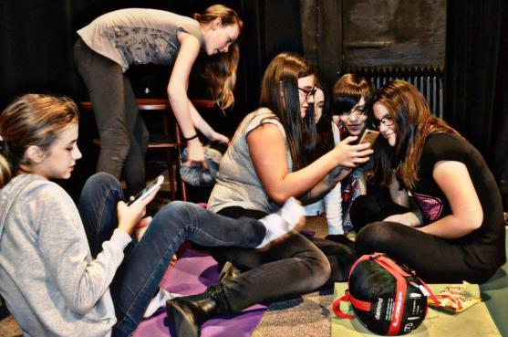 Noc divadel 2016 a gymnazisti na scéně 