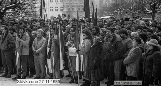 25. let od revoluce. Vzpomínky režiséra Olivera Maliny Morgensterna 