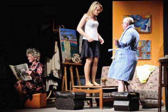 Meziměstský divadelní soubor J.K.Tyl si opět zahrál v Broumově a s úspěchem