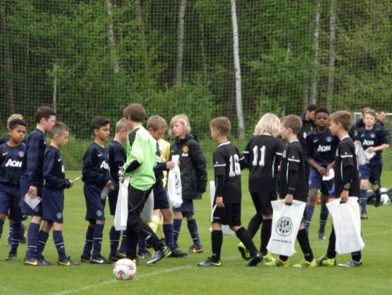 Broumovský fotbalista Dan Hypšman si zahrál proti Manchesteru United