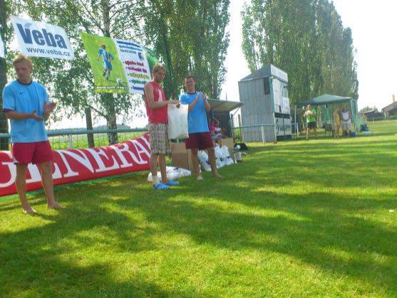 Vítězem 2. ročníku turnaje v malé kopané O - Cup se stal pořádající tým Sestry v akci