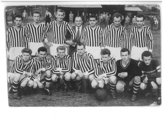 Broumov se rozloučil se svojí fotbalovou legendou