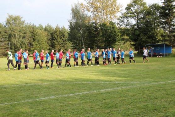 Fotbalové hvězdy bavily diváky, soupeře i sebe