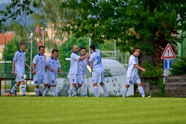 Po fotbalové přestřelce jde do odvety s náskokem dvou branek polický tým 