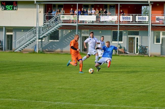 Po fotbalové přestřelce jde do odvety s náskokem dvou branek polický tým 