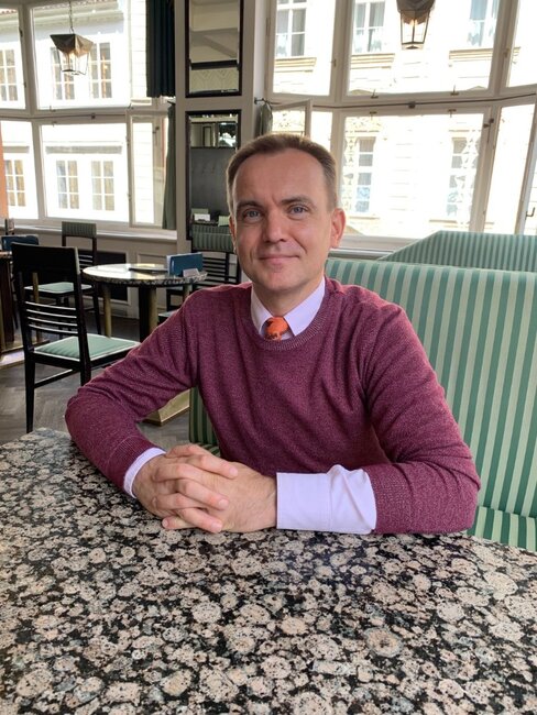 A teď tu stojím já. Malíř z Broumova