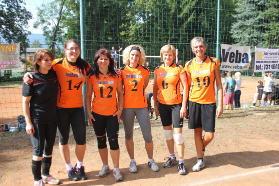 Mezinárodní volejbalový Memoriál Slávky Streubelové vyhrály hráčky z Nového Města nad Metují