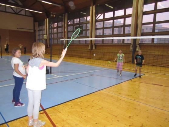 Broumovský volejbal si vychovává mladou generaci. Děti jsou však vedeny ke sportovní všestrannosti