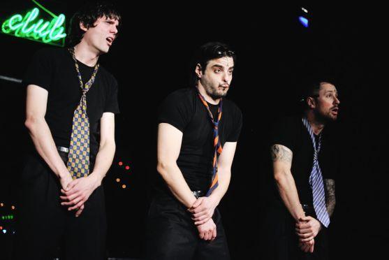 Krasavci Vyhazovači vyprodali broumovské divadlo čtrnáct dní před akcí