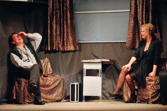 Světlana Nálepková a Oldřich Vízner na fotografiích z broumovského divadla