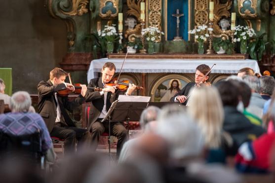 Špičkové Bennewitzovo kvarteto okouzlilo publikum na třetím koncertu festivalu Za poklady Broumovska