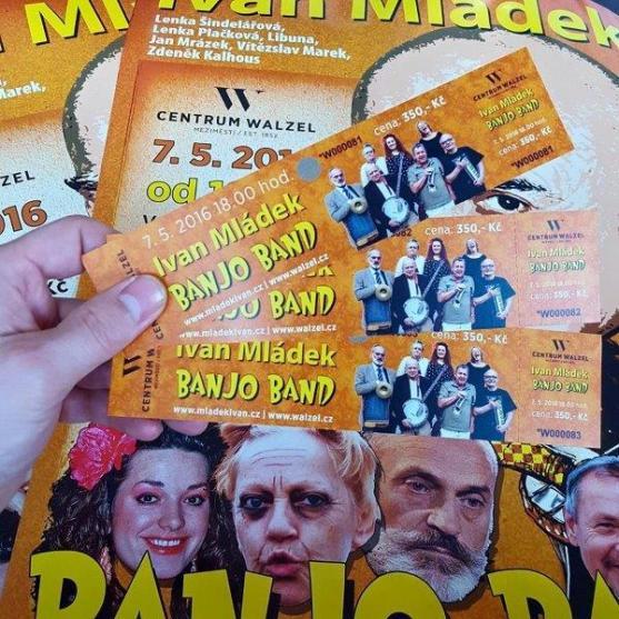 Slavnosti piva a klobás, Kubánský večer, Ivan Mládek… V Centru Walzel se pořád něco děje