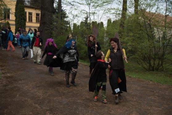 Ohlédnutí za "čarodějnicemi" v Broumově