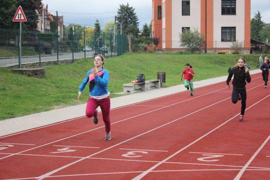 Absolutním vítězem Šedesátky Masarykovy základní školy se stal Simon Farkaš