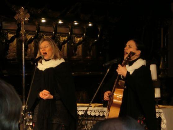 Dobročinné koncerty plnily kostely. Lidé zpívali a finančně podpořili charitu 