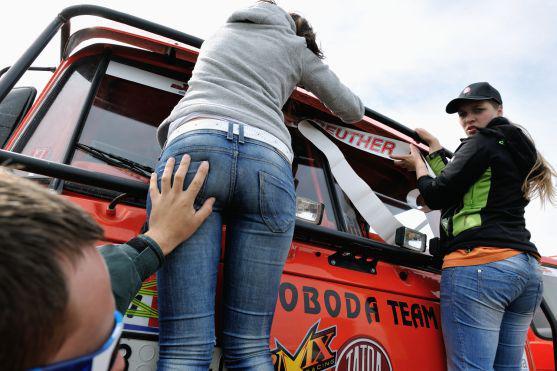 Posádka závodní Tatry z jetřichovského Svoboda Tatra Teamu byla 3. na populární evropské rallye BAJA 300 Mitteldeutschland 2012